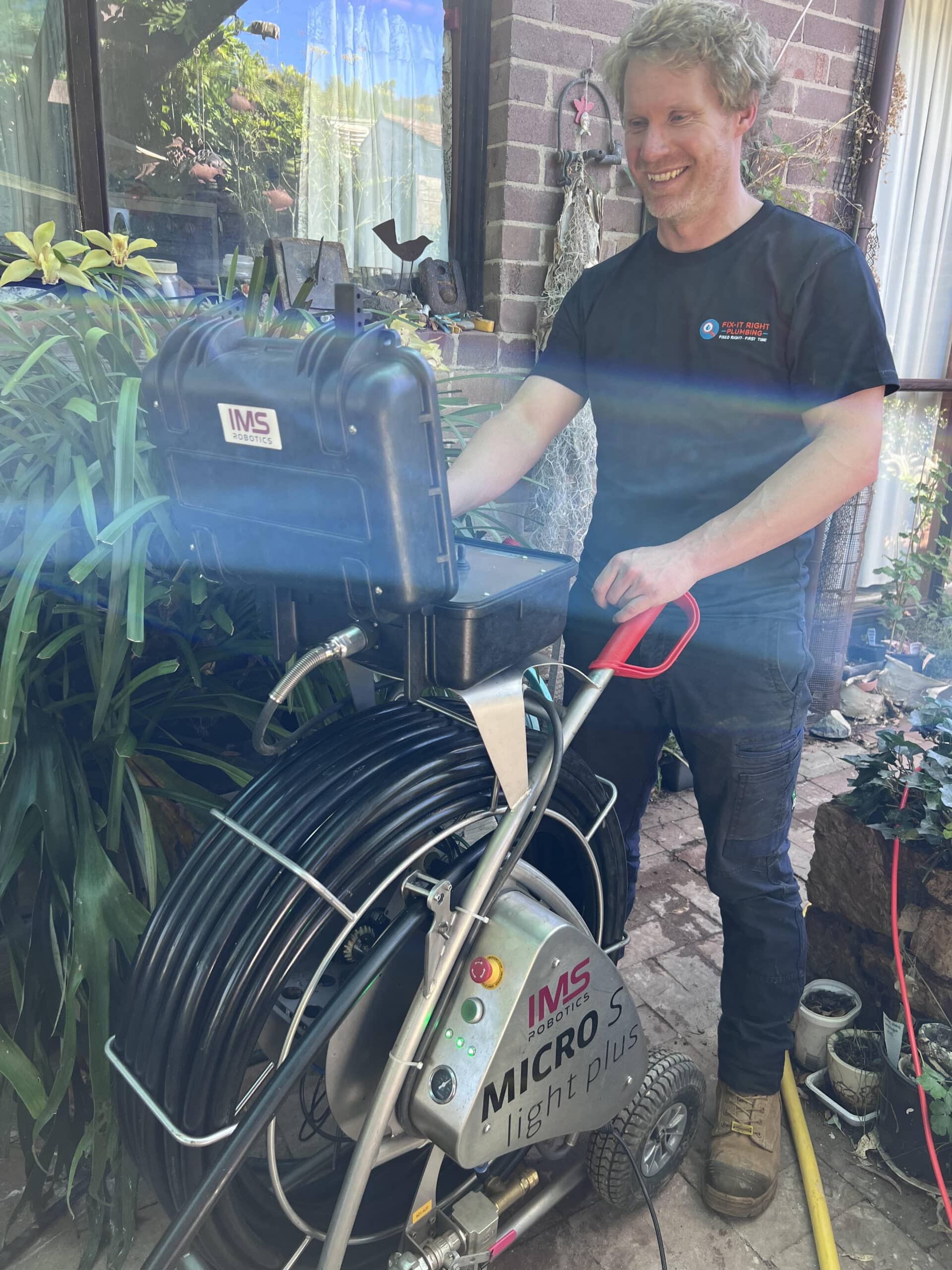 Clearing blocked drain in Melbourne< VIC Australia