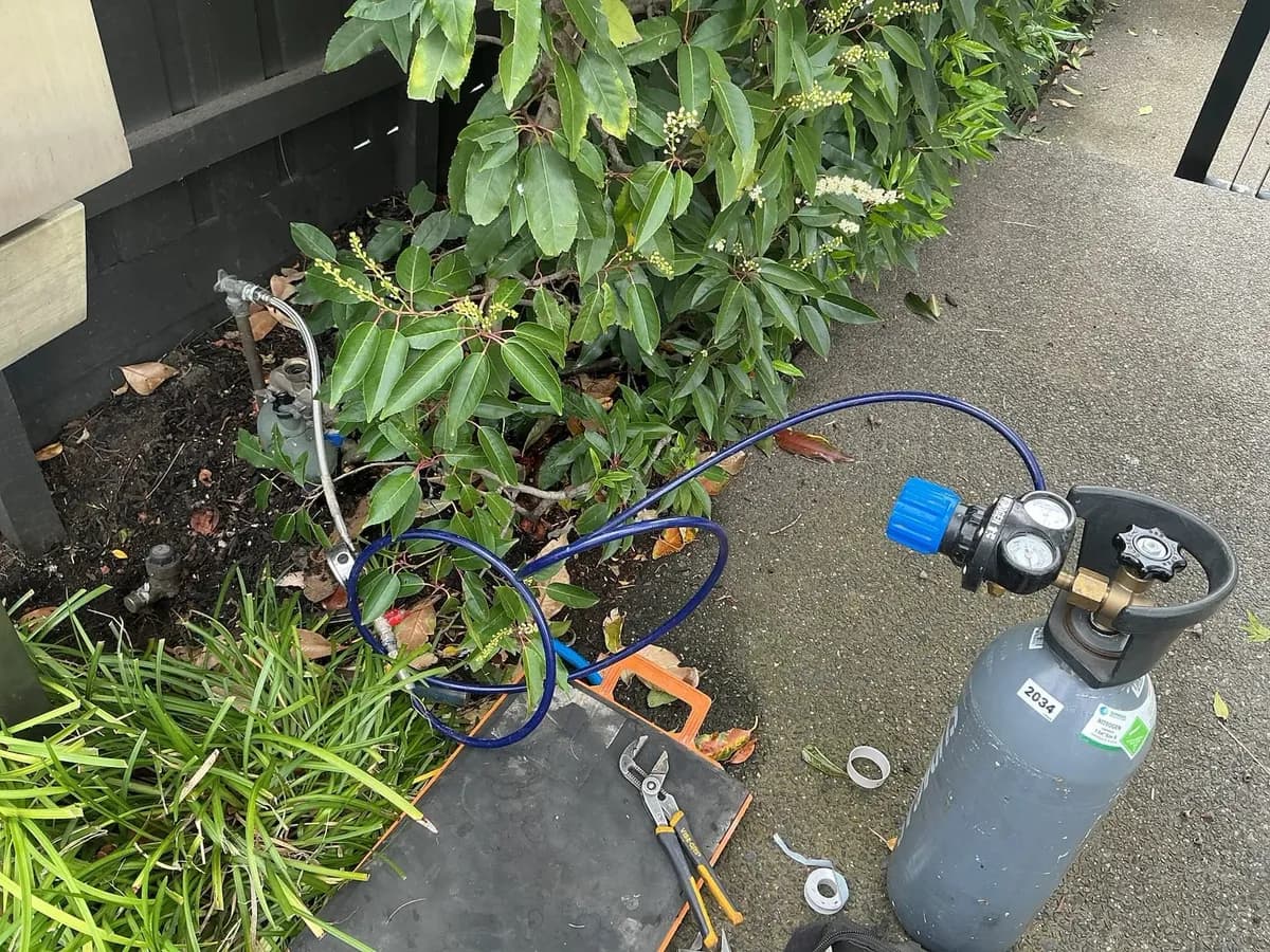 Leak detection gear set up in the garden