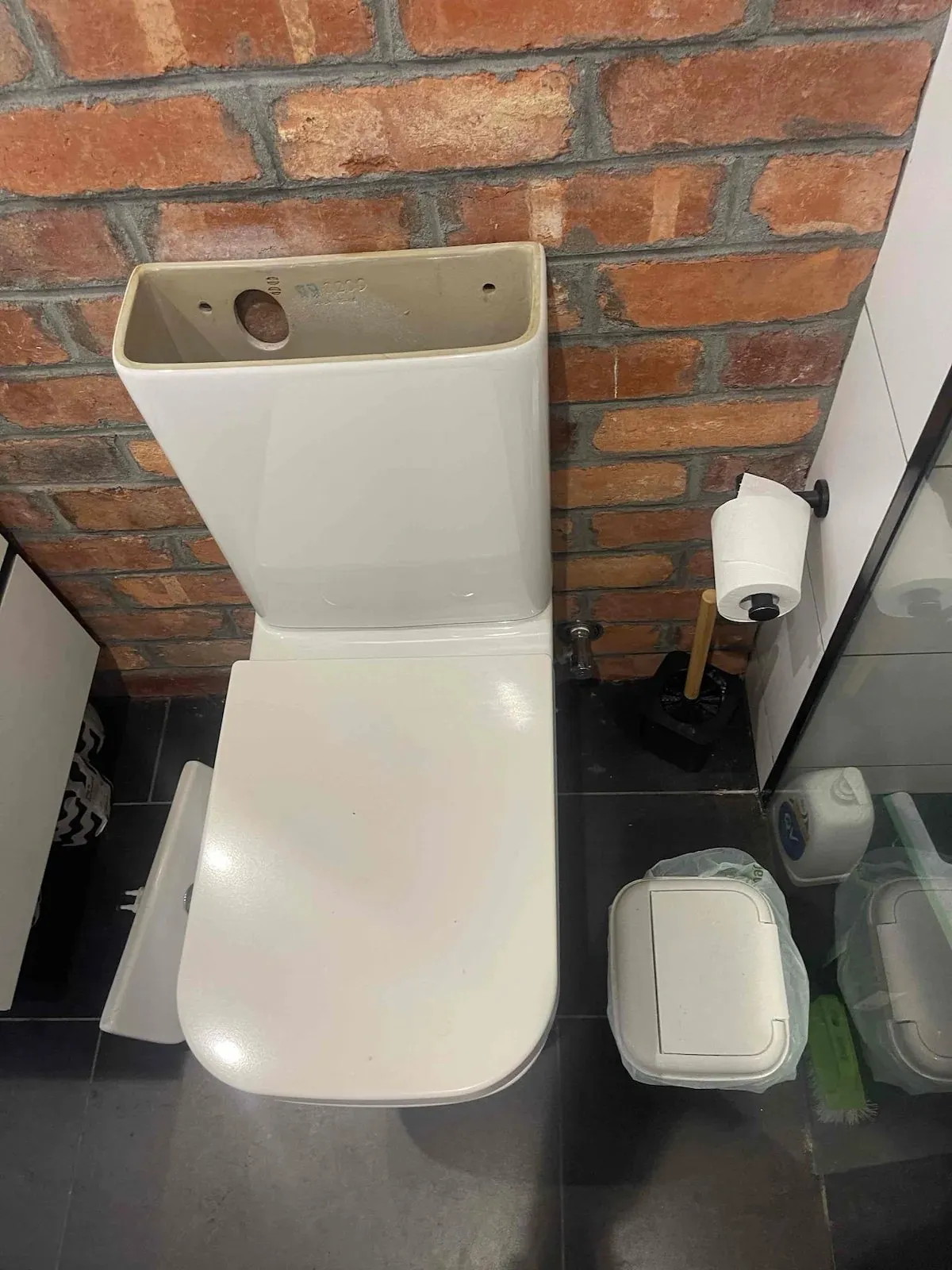 Toilet refitted after the leak repair
