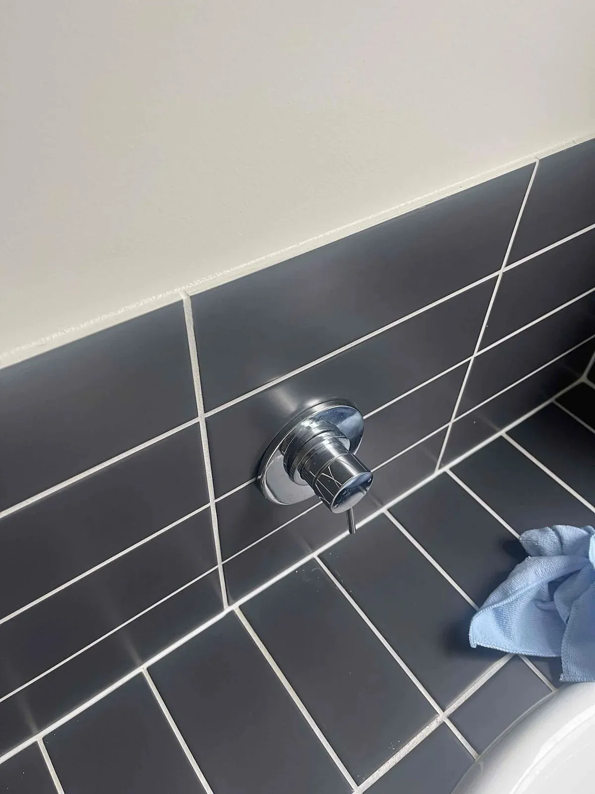 Bathroom mixer after the new cartridge was fitted