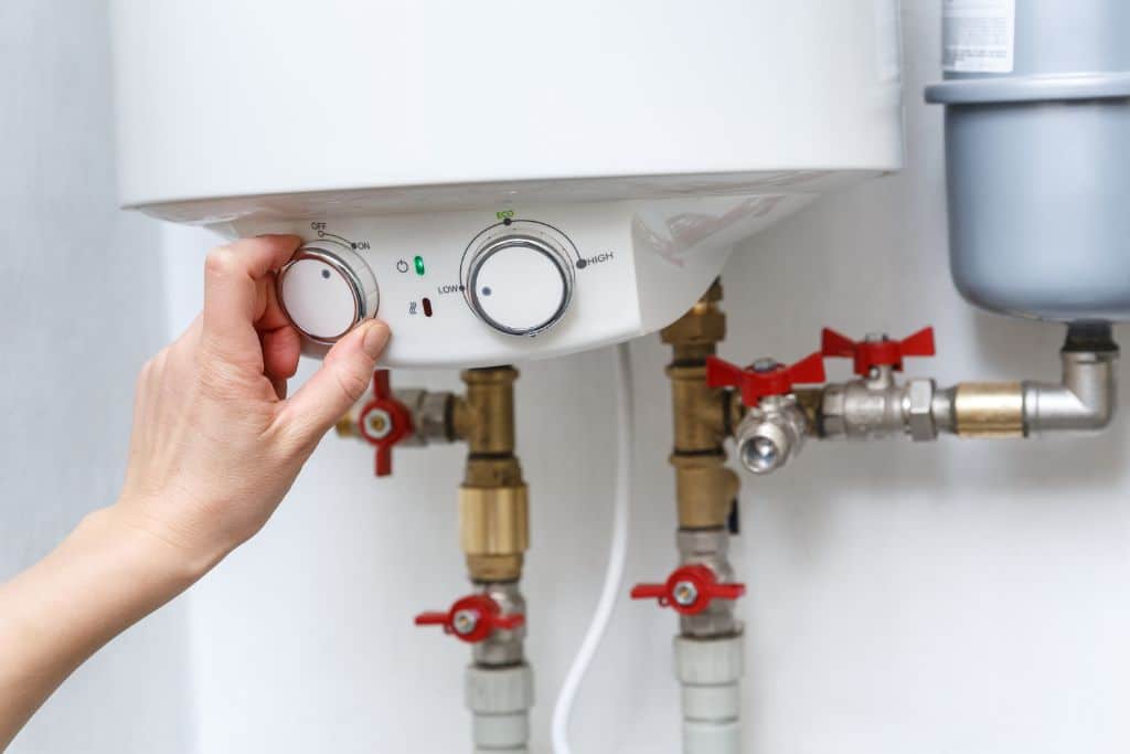 how long does a hot water system take to heat up